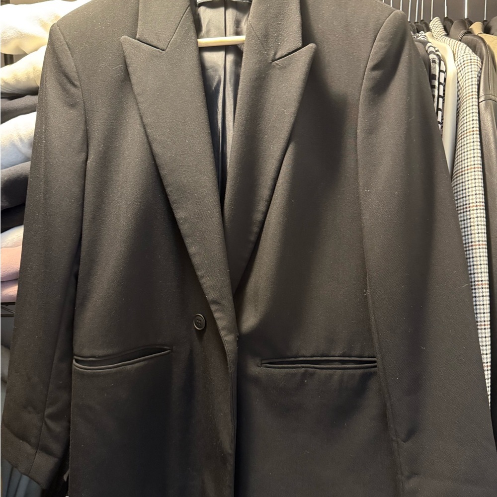 Black Oversized Blazer